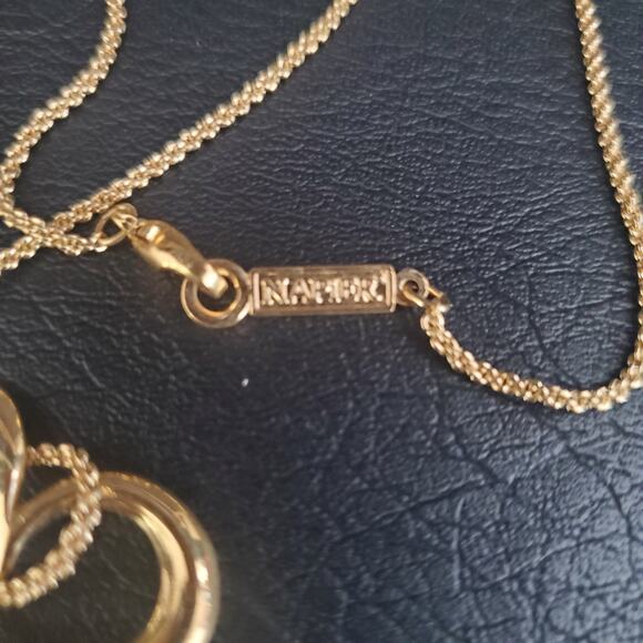 Napier‎ Gold Tone Necklace Abstract Flower - Picture 3 of 7